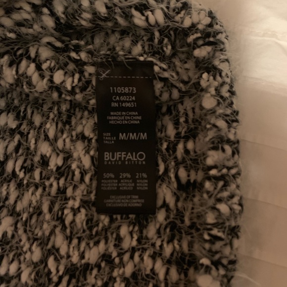 Buffalo Sweater - Picture 4 of 4